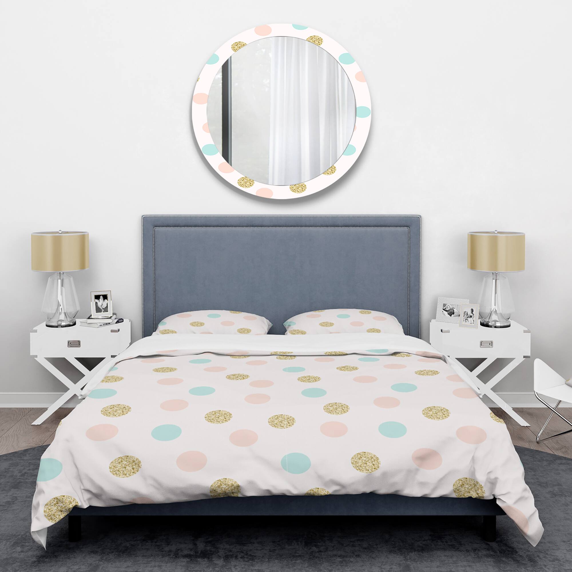 Designart 'Gold Chic Design III' Mid-Century Duvet Cover Set